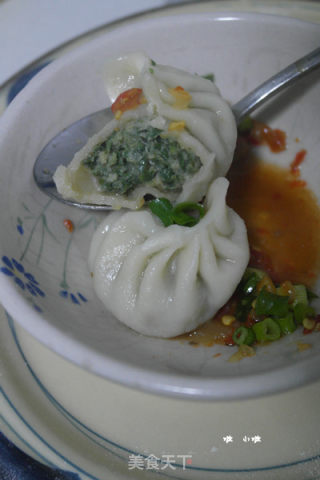 野荠菜饺子的做法
