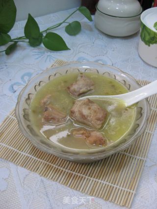 排骨绿豆汤的做法