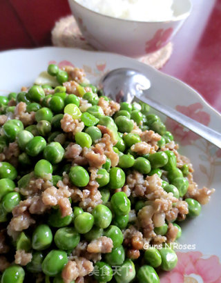 豌豆炒肉的做法