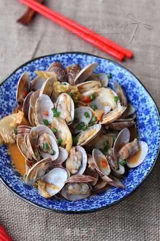 泡菜花蛤的做法