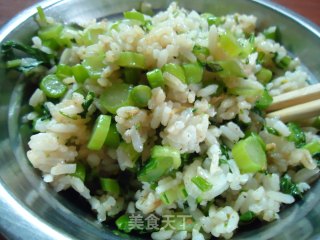 菜心粒炒饭的做法