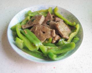 猪肝瘦肉炒灯笼椒的做法