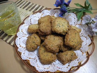 全麦黑芝麻饼干的做法