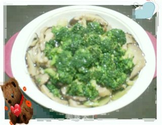 香菇炒西兰花的做法