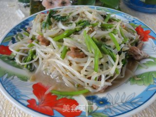 香菜炒豆芽的做法