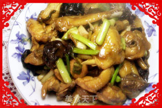 红烧黑木耳鸡块的做法