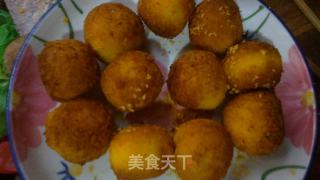 新春小零嘴——芋艿地瓜丸的做法