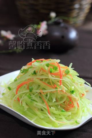 节后清肠营养小菜---醋拌青笋萝卜丝的做法