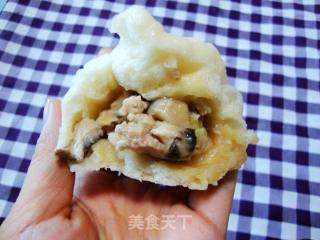 鲜香菇肉包子的做法