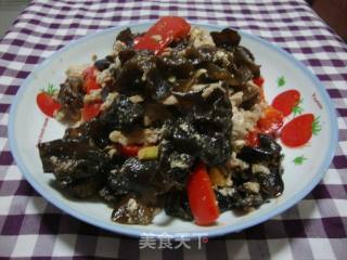 红椒木耳炒瘦肉的做法