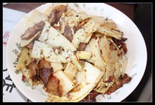 笋炒腊肉的做法