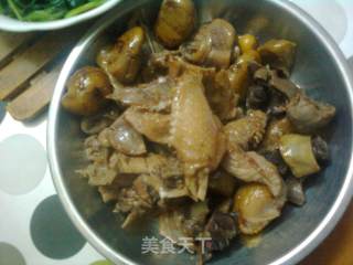 栗子焖鸡的做法