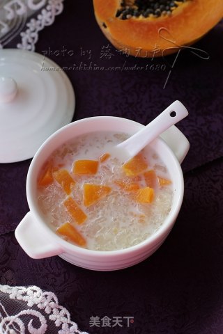 美容甜品——椰香木瓜炖雪蛤的做法