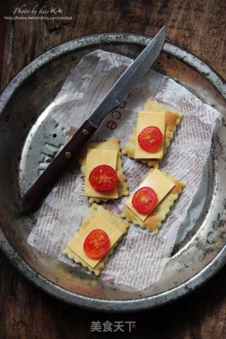 养胃止痛---香葱梳打饼干