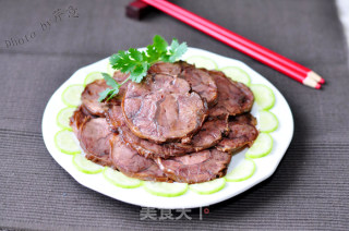 专业级酱牛肉的做法