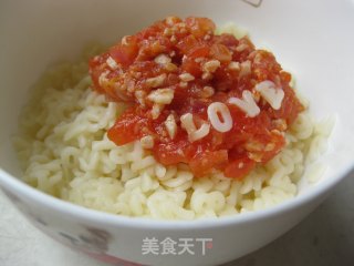 可爱字母茄汁意面