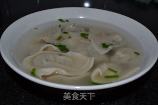 茼蒿猪肉馄饨