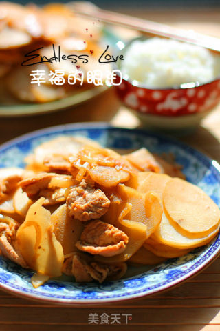 土豆片炒肉的做法