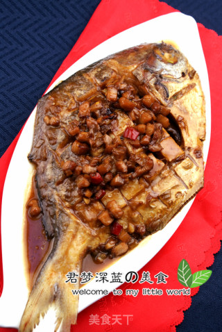 【干烧鲳鱼】冷冻鱼也能做出好味道的做法