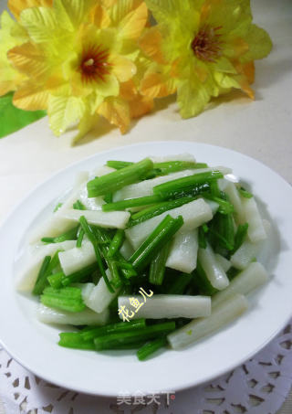 香芹炒山药的做法
