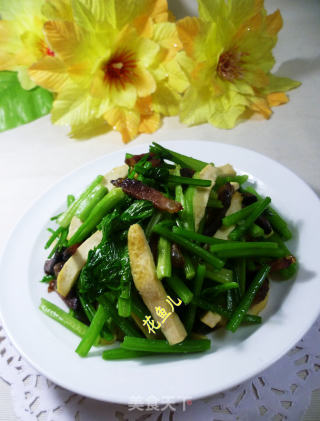酱肉豆腐干炒香芹的做法