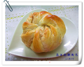 花生奶酥面包的做法