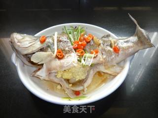 清蒸鲈鱼的做法