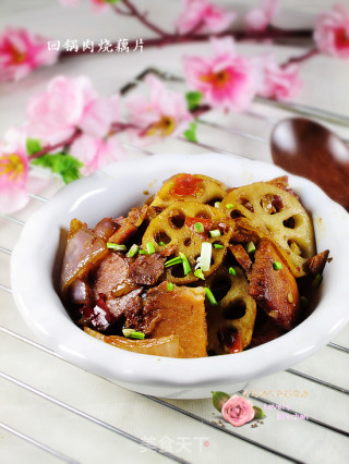 回锅肉烧藕片的做法