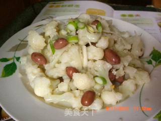 花菜拌花生的做法