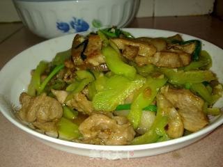 苦瓜炒肉的做法
