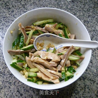 青瓜拌猪肚的做法