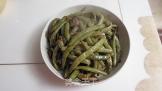 豆角炒肉的做法