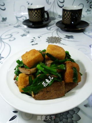 油豆腐炒猪肝的做法