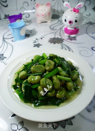 韭菜炒蚕豆的做法