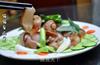 肉娃的菜菜------蒜苗炒腊肉的做法