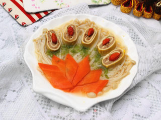 金针千张肉卷儿的做法