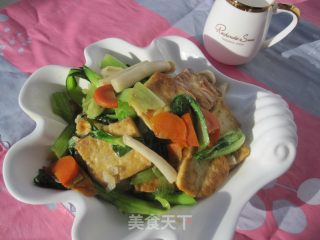 油菜炒豆腐的做法
