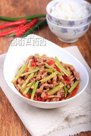 超级米饭杀手----三招教你炒出鲜嫩的小炒牛肉的做法