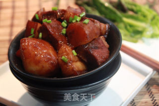 土豆红烧肉的做法
