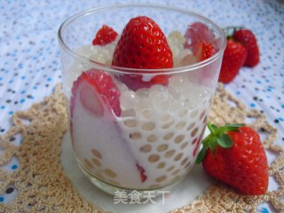 牛奶草莓西米露的做法