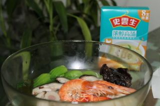 【海鲜汤面】的做法
