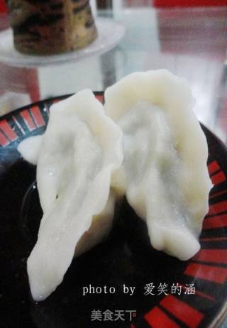 【猪肉芹菜水饺】的做法