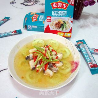 微波黄瓜鱼丁汤的做法