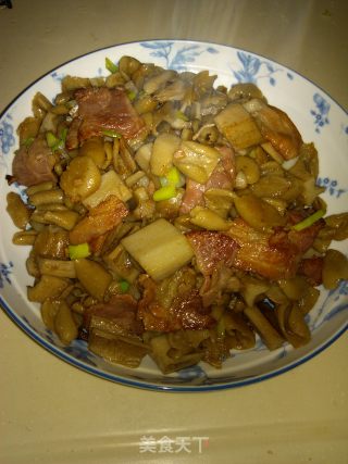 培根炒莜面的做法
