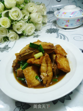 小油方烧橡皮鱼的做法