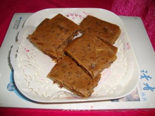 【红枣核桃红糖糕】----补血美容的零食的做法