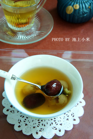 【山楂红枣桂圆汤】的做法
