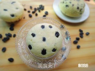 没有烤箱也能做蛋糕——碗蒸黑加仑蛋糕的做法