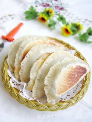 烫面香菇鸡蛋盒子的做法