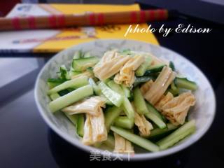 [家常拌菜]----------黄瓜腐竹的做法